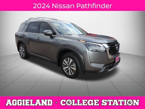 Used 2024 Nissan Pathfinder SL FWD image 1
