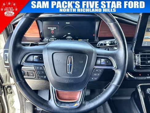 Used 2020 Lincoln Navigator Reserve w/ Luxury Package AWD/4WD image 23