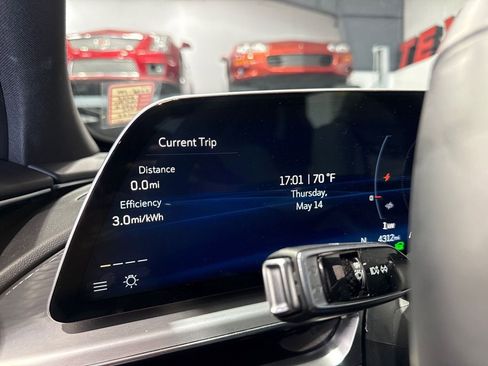 Used 2026 Cadillac Lyriq Sport RWD image 75