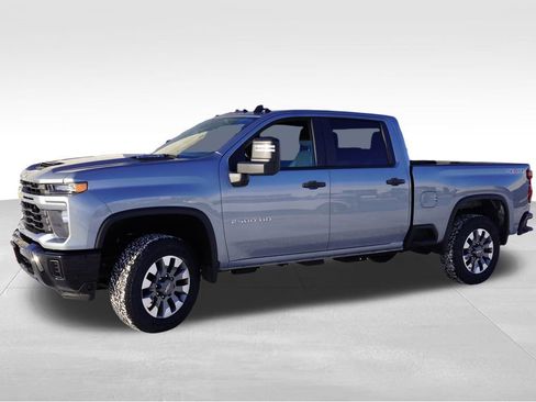 Certified 2024 Chevrolet Silverado 2500 Custom w/ Custom Value Package image 11