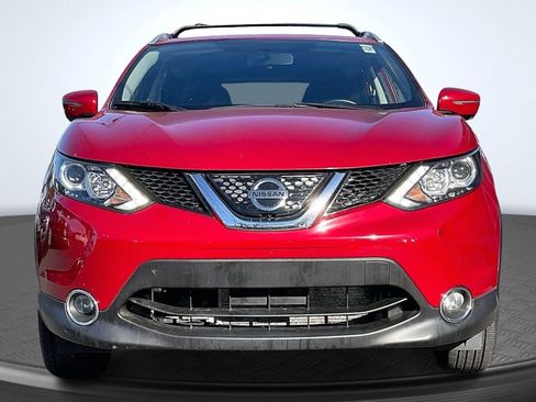 Used 2018 Nissan Rogue Sport SV w/ SV Technology Package image 3