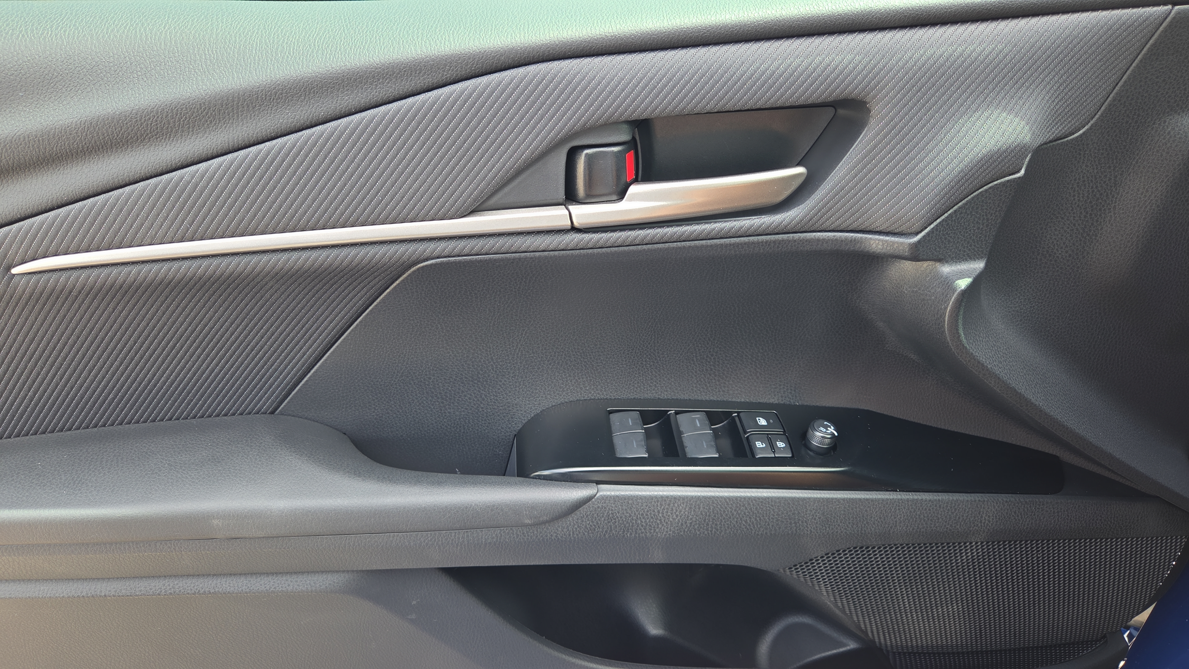 Certified 2026 Toyota Camry SE FWD image 16