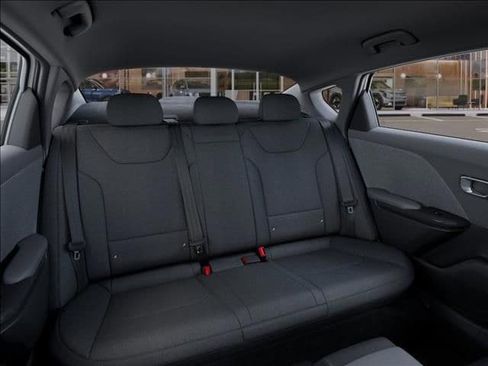 New 2026 Kia K4 LXS image 16