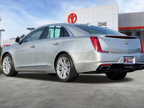 Used 2018 Cadillac XTS Luxury image 8
