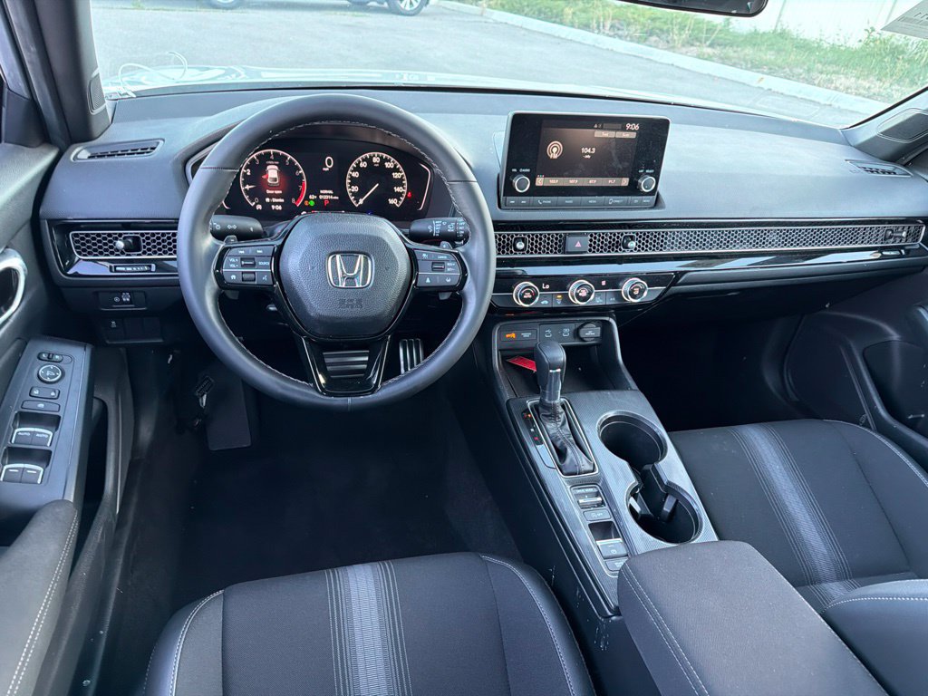 Used 2025 Honda Civic Sport image 15