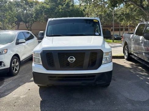 Used 2018 Nissan NV 2500 S RWD image 2