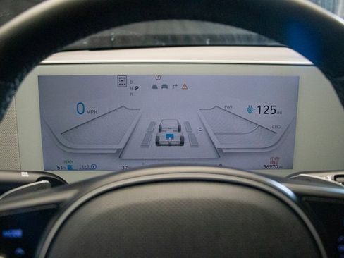 Used 2024 Hyundai Ioniq 5 SEL image 29