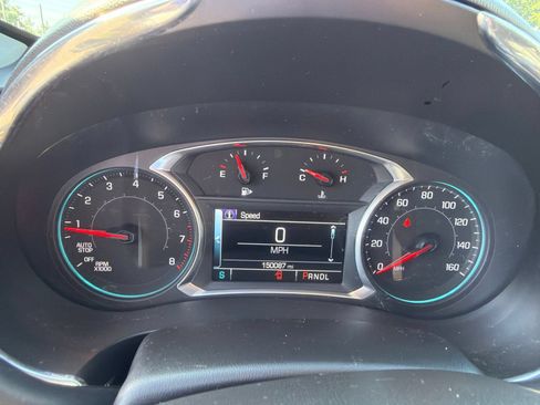 Used 2016 Chevrolet Malibu LT FWD image 12