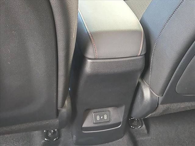 Used 2024 Kia Soul GT-Line w/ Option Group 020 FWD image 18