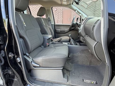Used 2014 Nissan Xterra PRO-4X AWD/4WD image 29