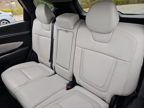 Used 2024 Hyundai Tucson Limited image 14