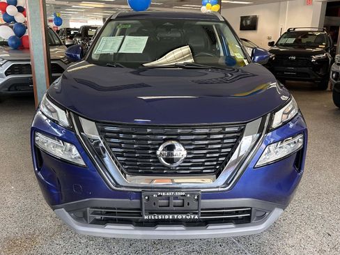 Used 2021 Nissan Rogue SV w/ Premium Package AWD/4WD image 7