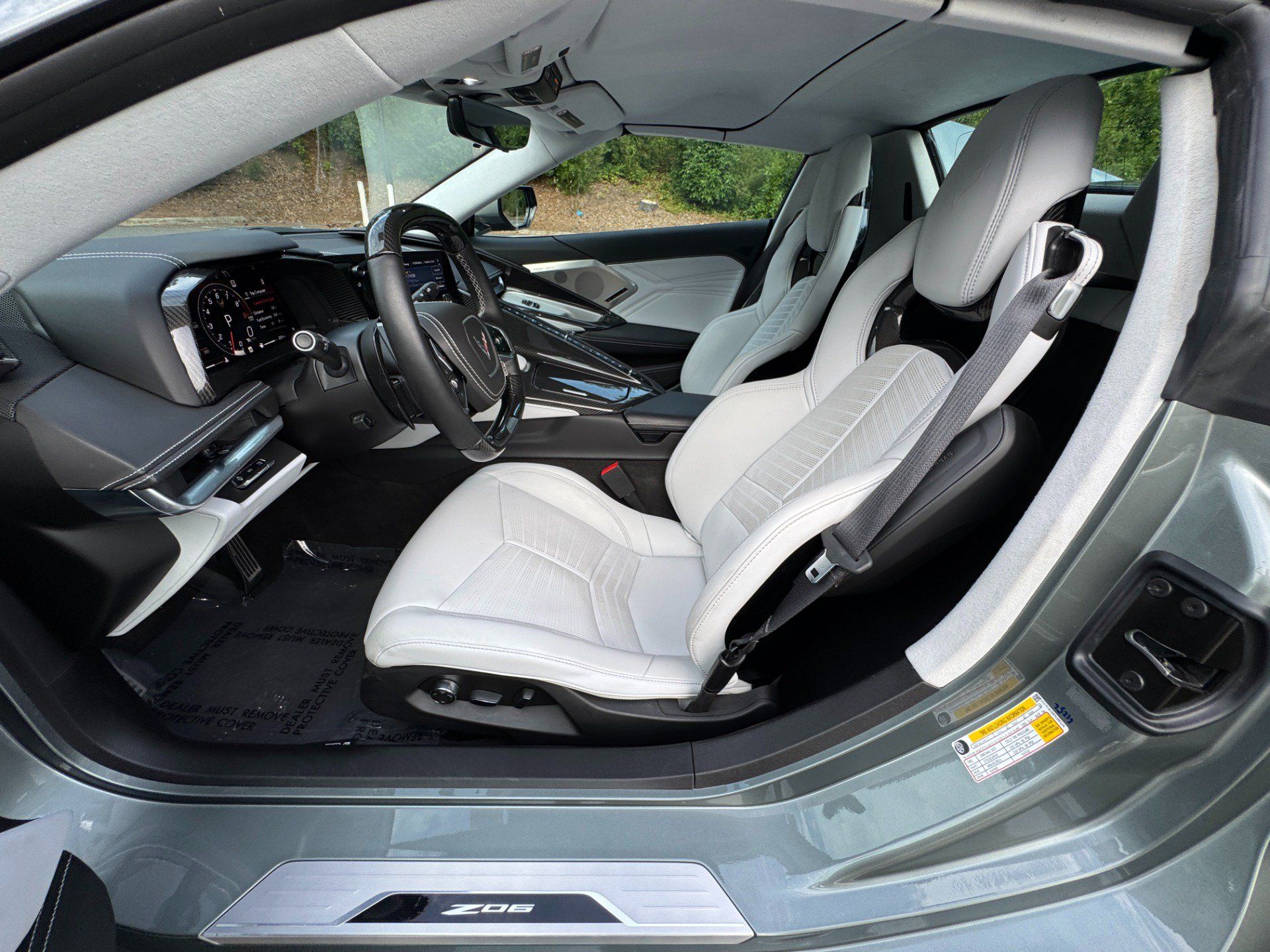 Used 2023 Chevrolet Corvette Z06 RWD image 33