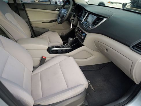 Used 2018 Hyundai Tucson SEL AWD/4WD image 32
