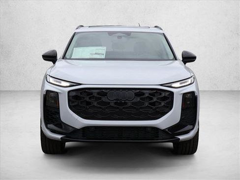 New 2026 Audi Q3 quattro 2.0T AWD/4WD image 5