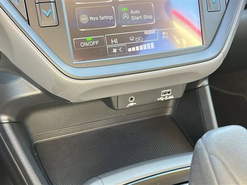 Certified 2025 Subaru Crosstrek 2.0i image 16