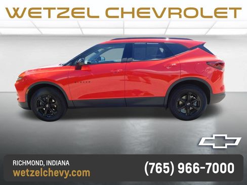 Used 2024 Chevrolet Blazer LT w/ Convenience Package FWD image 6