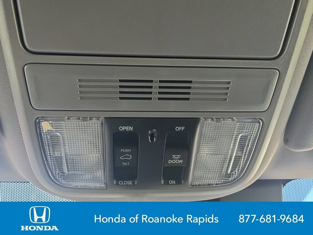 Used 2021 Honda Pilot EX-L image 12