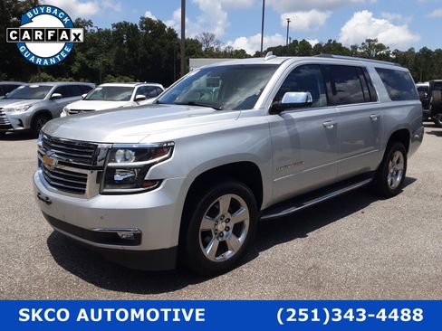 Used 2018 Chevrolet Suburban Premier image 1