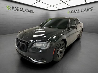 Used 2022 Chrysler 300 Touring w/ Sport Appearance Package