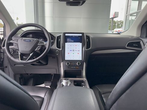 Certified 2023 Ford Edge SEL AWD/4WD image 25