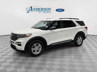 Certified 2022 Ford Explorer XLT w/ Equipment Group 202A image 1