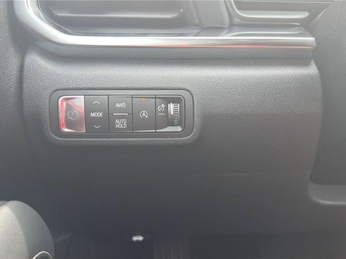 New 2026 GMC Terrain Elevation w/ Elevation Premium Package AWD/4WD image 14
