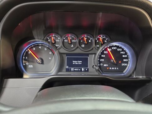 Used 2021 Chevrolet Silverado 1500 Custom Trail Boss image 18