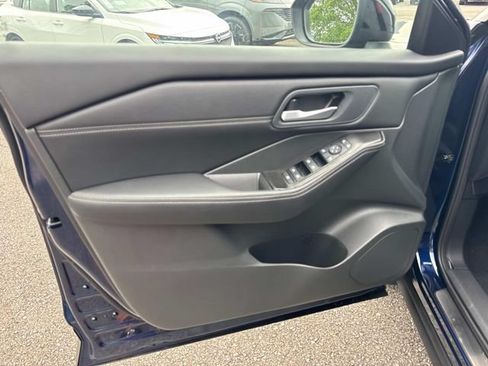 New 2026 Nissan Rogue Dark Armor AWD/4WD image 23