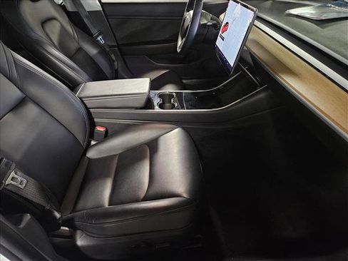Used 2019 Tesla Model 3 Long Range image 20