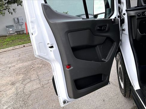 Used 2020 Ford Transit 350 XL image 19