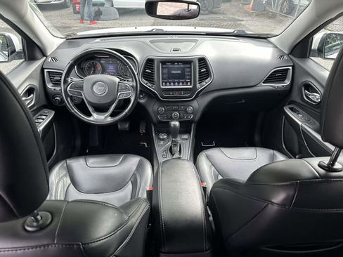 Used 2021 Jeep Cherokee Latitude Lux w/ Sun & Sound Group image 12