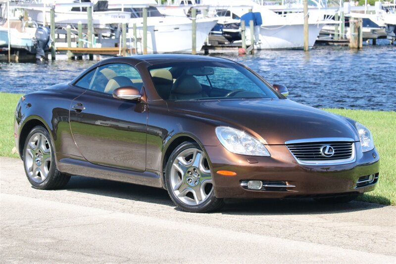 Used 2007 Lexus SC 430 Convertible RWD image 4