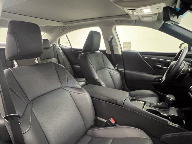 Certified 2023 Lexus ES 350 w/ Premium Package FWD image 11