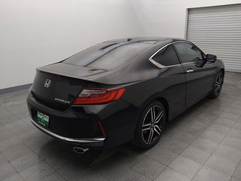 Used 2016 Honda Accord Touring image 9