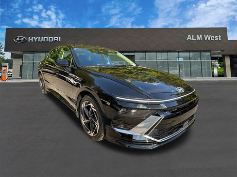 New 2026 Hyundai Sonata SEL image 3