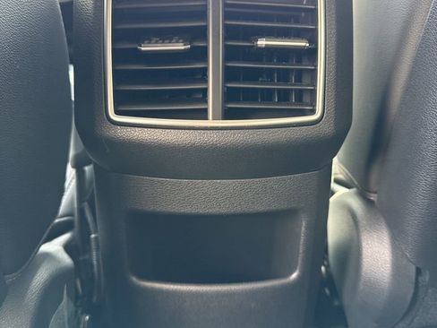 Used 2024 Kia Sportage EX image 14