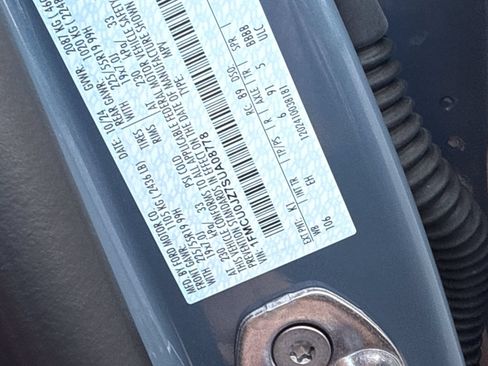 Certified 2025 Ford Escape Platinum FWD image 36