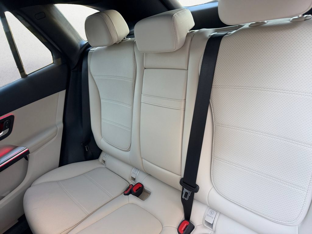 Certified 2026 Mercedes-Benz GLC 300 image 13