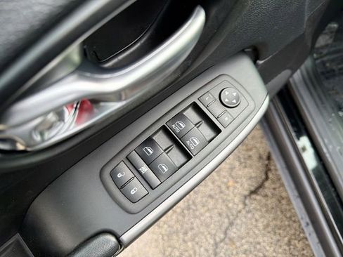 Used 2022 Jeep Cherokee Latitude Lux image 16