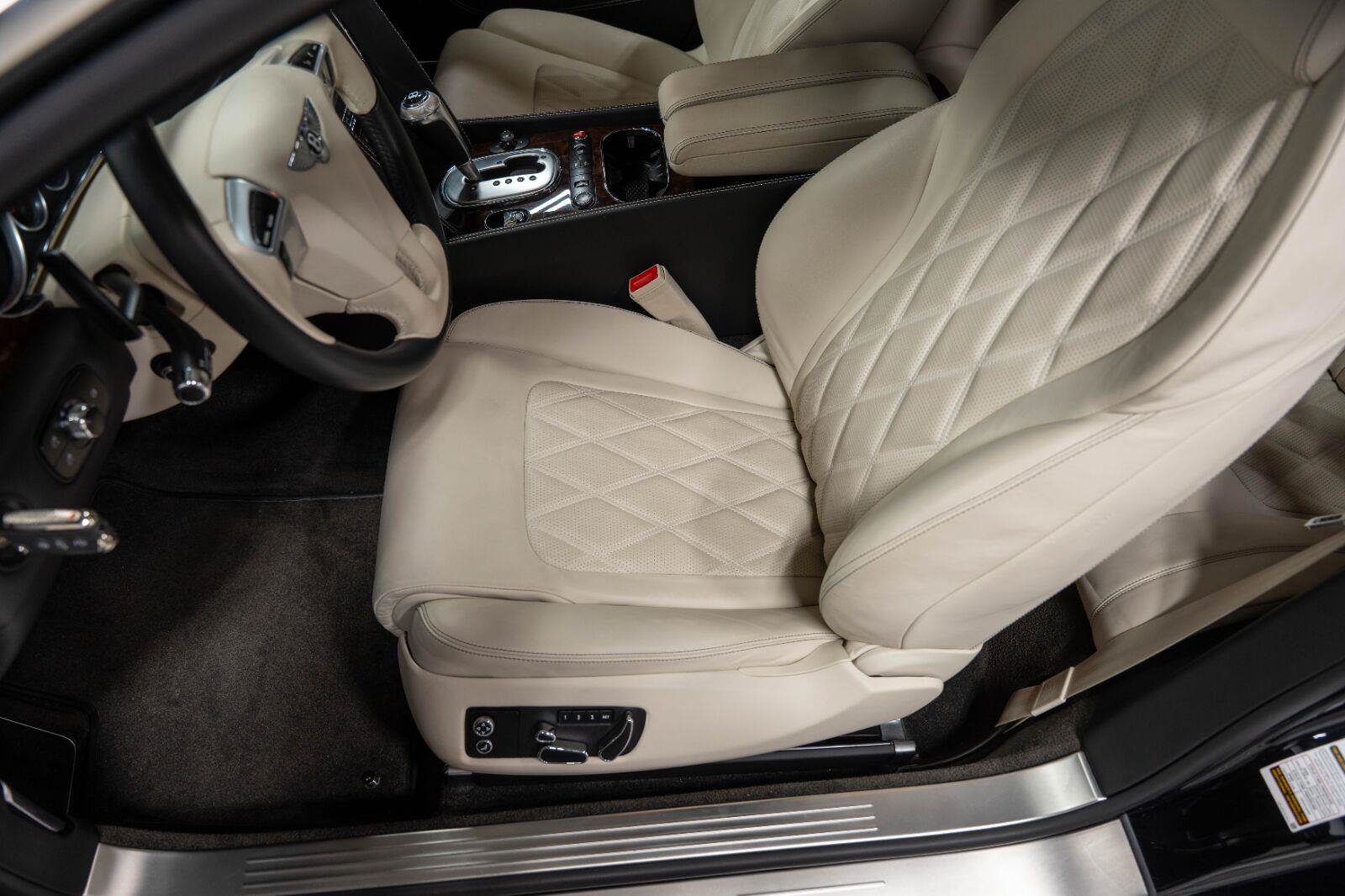 Used 2012 Bentley Continental GT AWD/4WD image 68