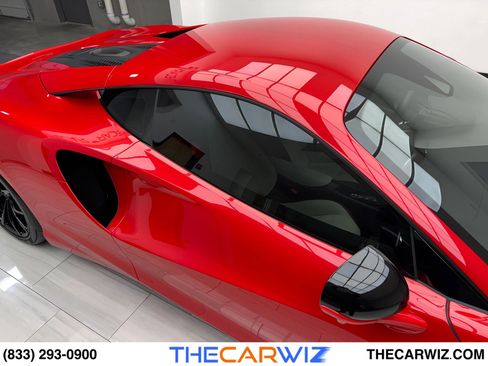 Used 2024 McLaren Artura Coupe 2D image 29