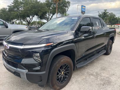 Used 2025 Chevrolet Silverado EV LT