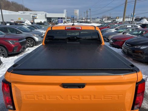 Used 2025 Chevrolet Colorado Z71 w/ Z71 Convenience Package 2 image 24