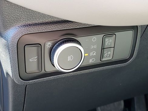 New 2026 Ford Explorer Active image 10