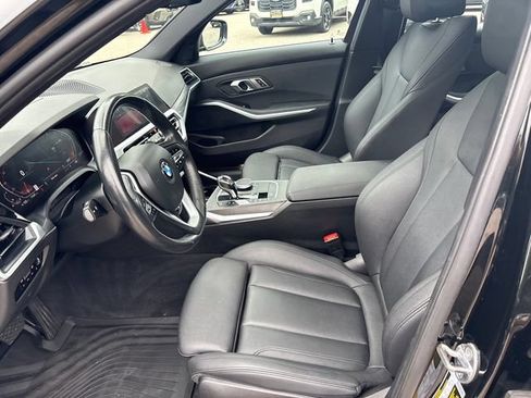 Used 2019 BMW 330i xDrive Sedan w/ Premium Package AWD/4WD image 33