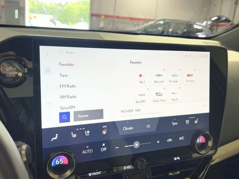 Used 2024 Lexus NX 350 AWD image 18