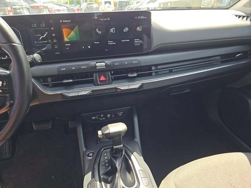 Used 2025 Kia K4 EX FWD image 8