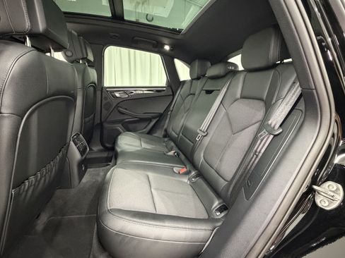 Certified 2026 Porsche Macan AWD/4WD image 20