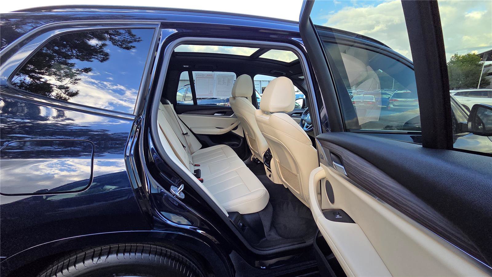 Used 2019 BMW X3 xDrive30i AWD/4WD image 36